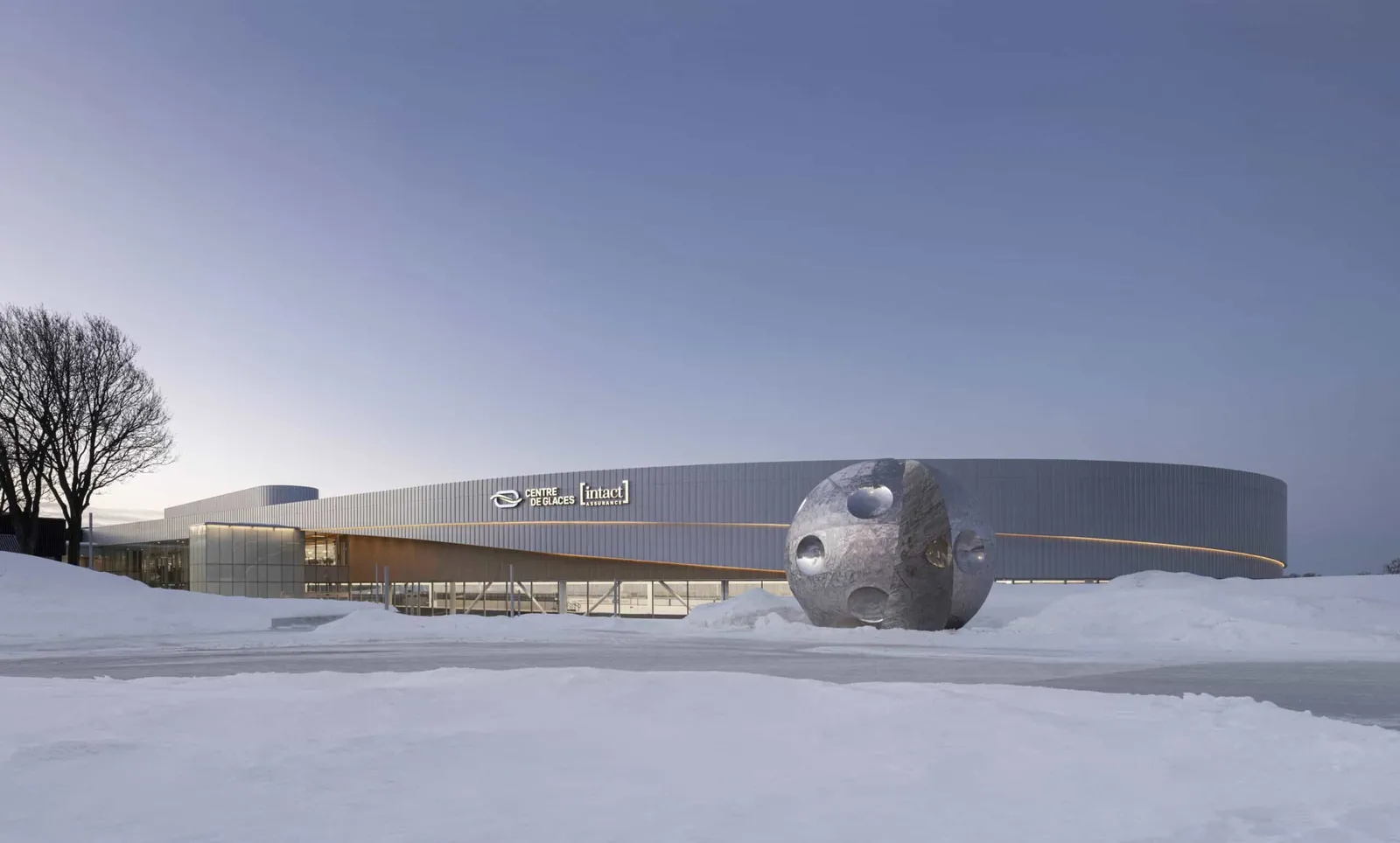 Centre de glaces Intact Assurance by Lemay and Ardoises Architecture