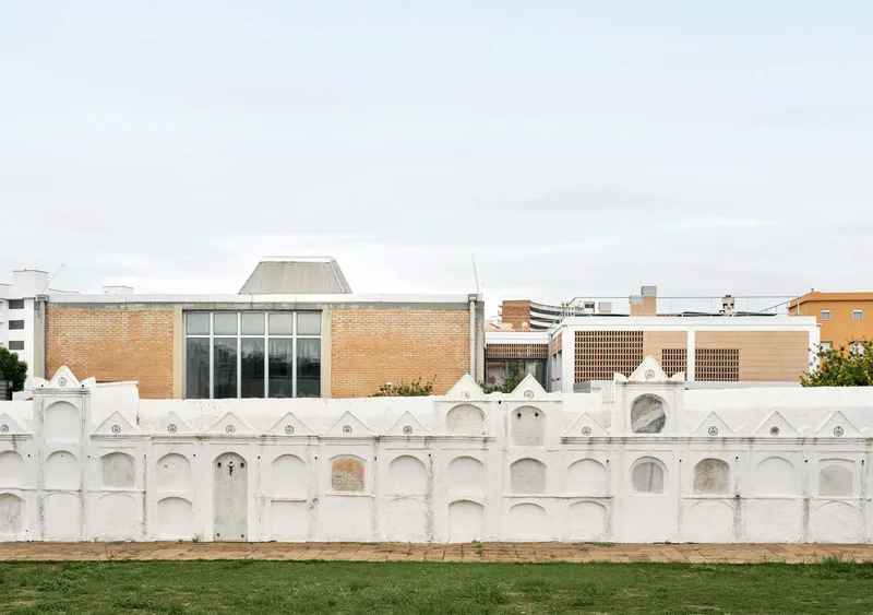 Extension of the Moisès Broggi Primary Care Centre, L’Escala by Coll-Leclerc