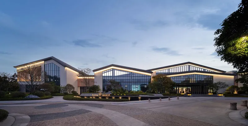 Howard Johnson Foshan Ancient Castle Hotel by REMAC TY