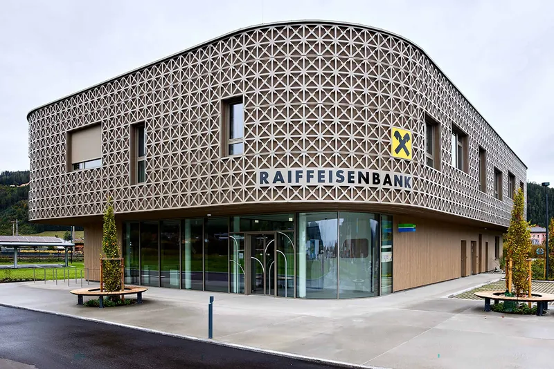 Raiffeisen Center of Excellence by Viereck Architekten ZT-GmbH
