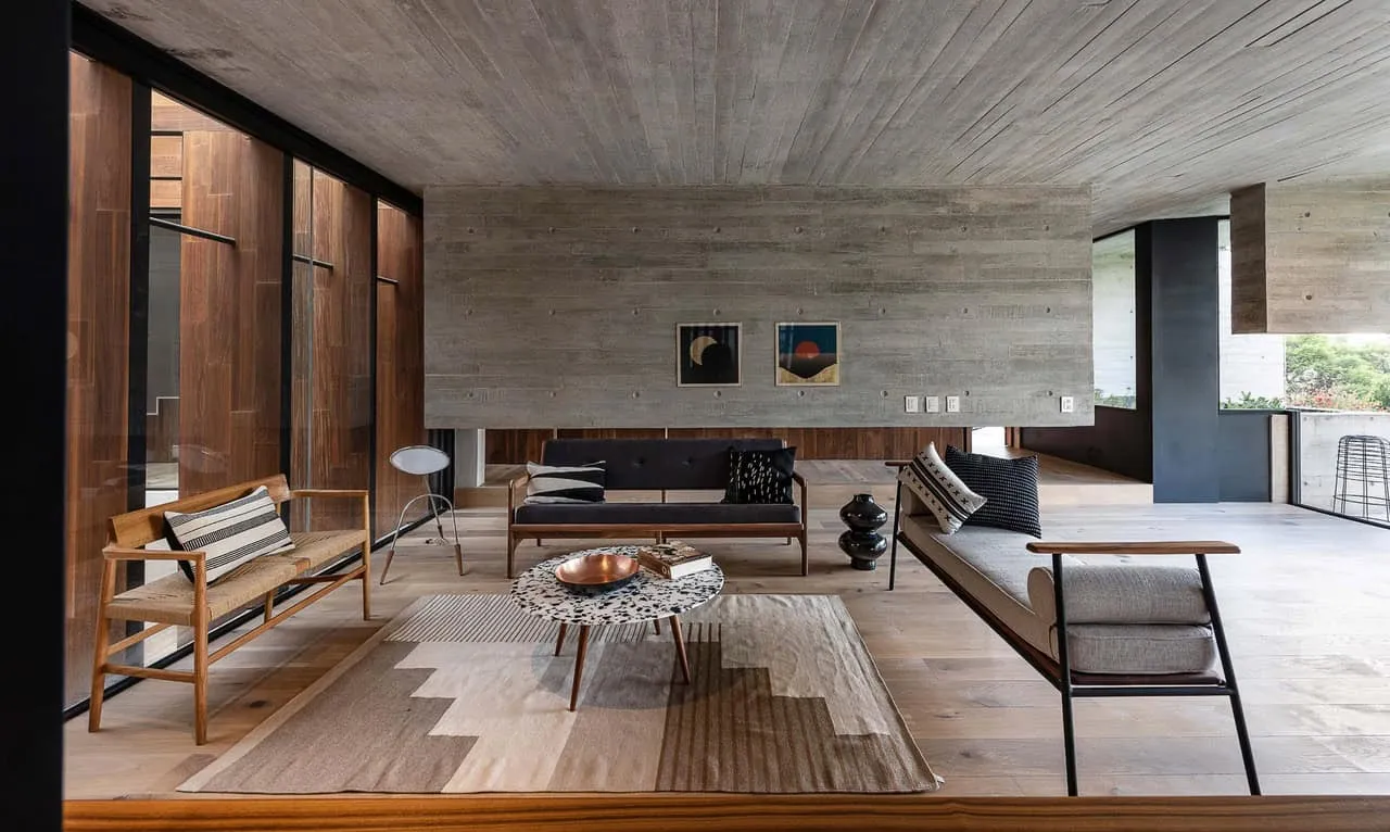 Casa Patios by Ricardo Yslas Gamez Arquitectos