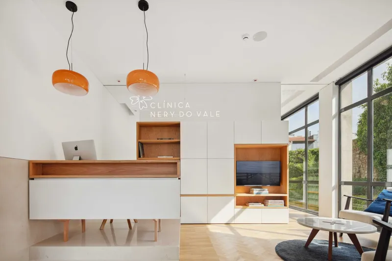 Nery do Vale Clinic by Tiago do Vale Architects