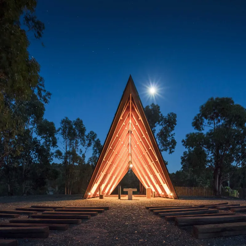 Our Lady of Fátima Chapel by Plano Humano Arquitectos
