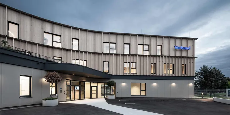 VERBUND Hydro Power Education Campus by Viereck Architekten ZT-GmbH