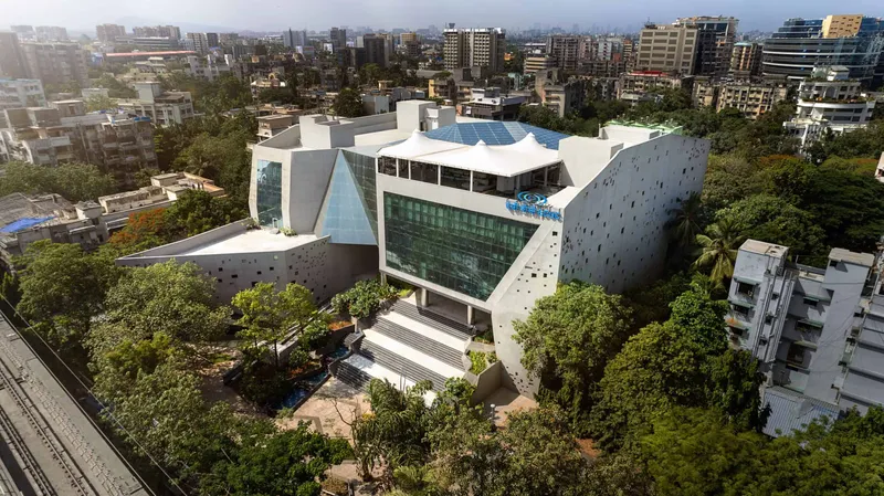 ECGC Bhawan by Mandviwala Qutub and Associates