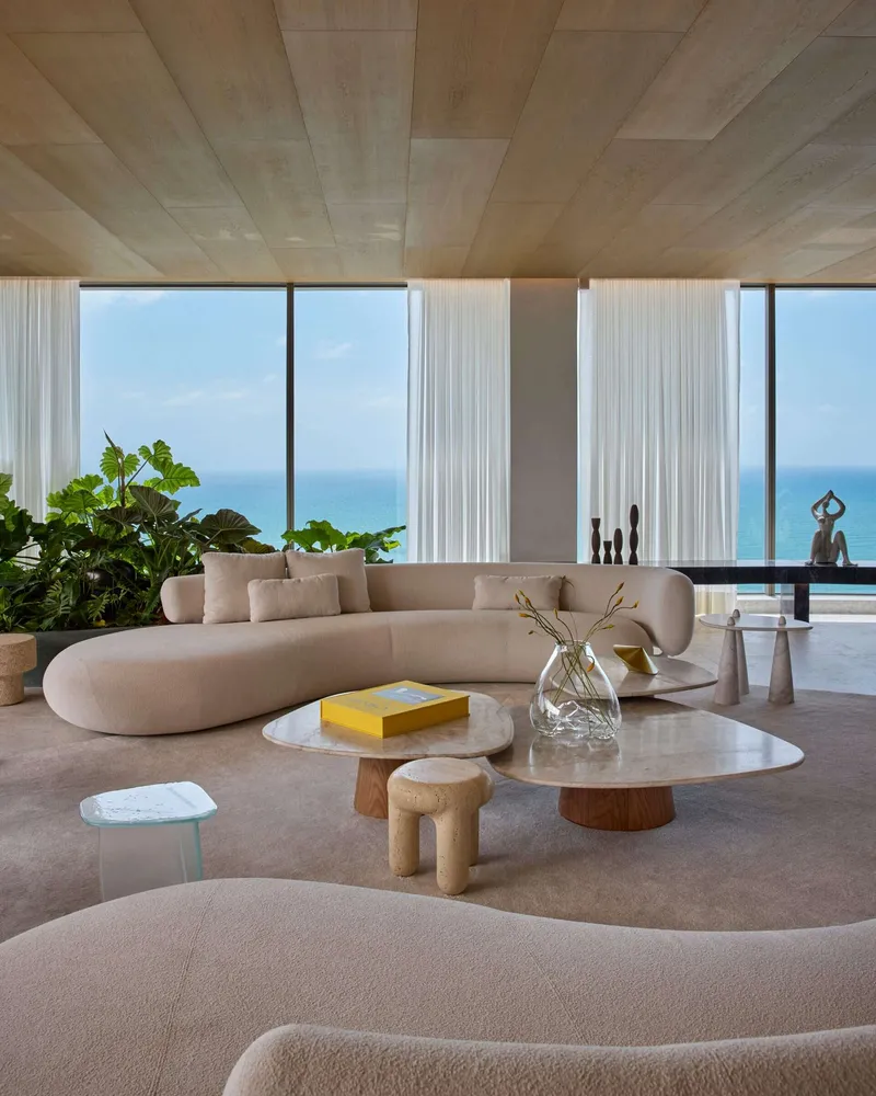 Boa Viagem Apartment by ARCHITECTS OFFICE