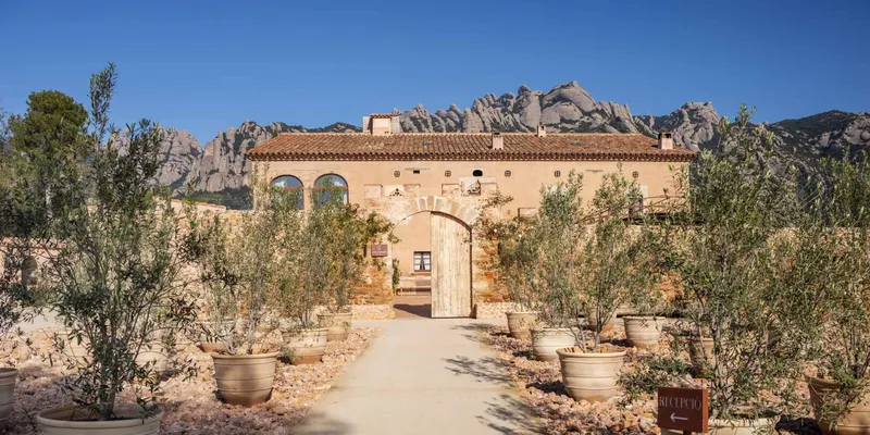 Can Farrés Hotel: Harmonizing Landscape and History in Montserrat by scob