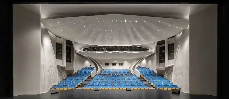 Siming District Youth Palace by Fancy Design