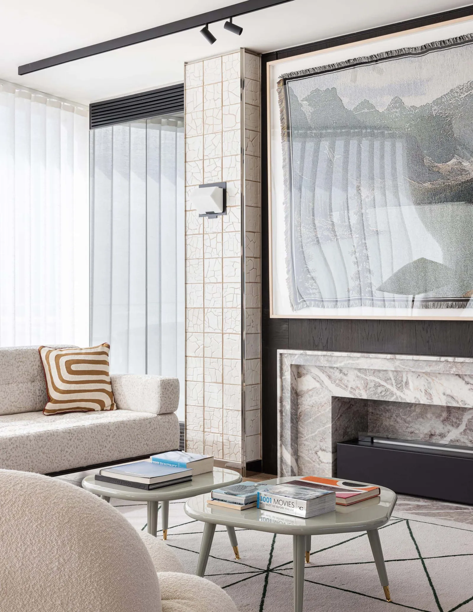 Luz Apartment by Ding Dong