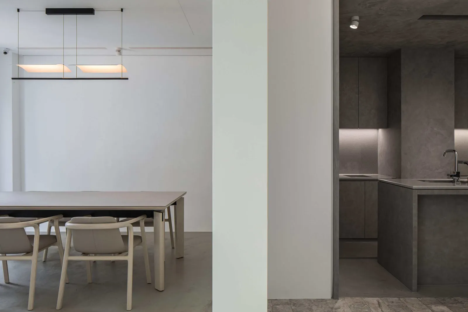 Greatword Interior Design Office by Great Word Interior Decoration Co.Ltd.