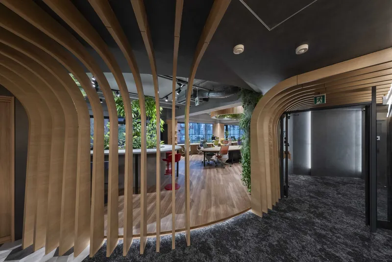Eiju by LUSTYdesign Inc.