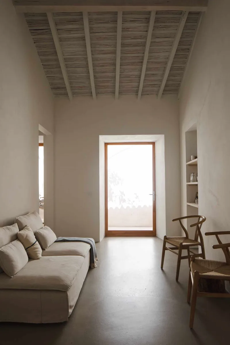 RdG – Casa do Limoeiro by Alexandre Loureiro Architecture Studio