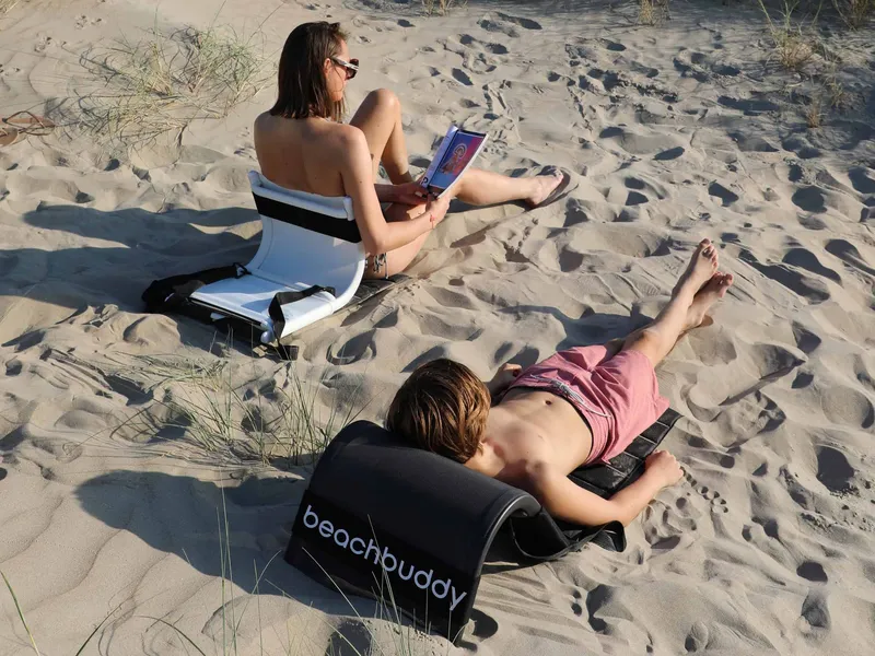 Beachbuddy by Robin Delaere