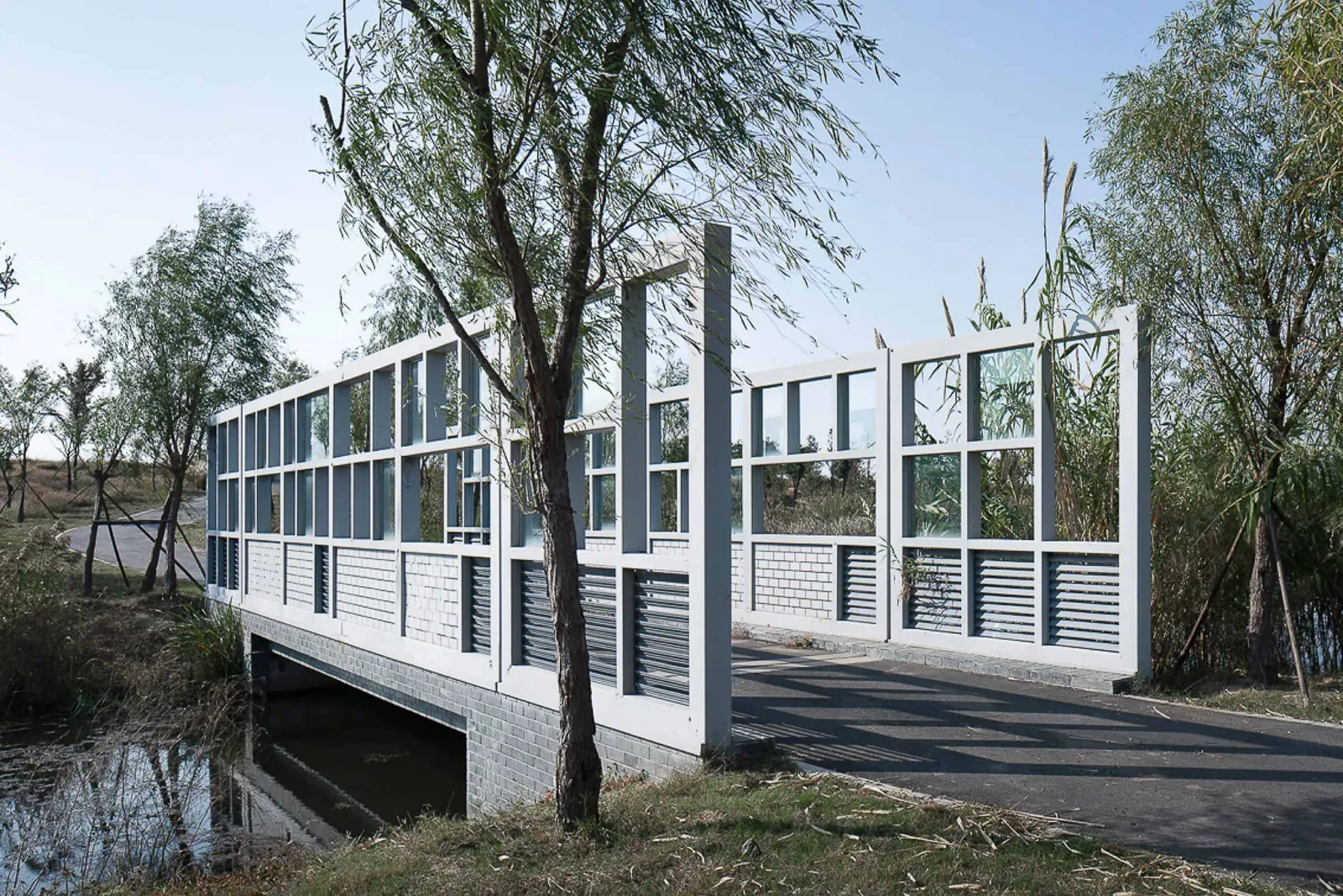 Concept Derivation and Implementation Strategies of A Ten-Bridge by S&Y Atelier (SEU ARCH)