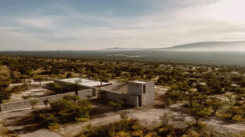 Enso House Ii by HW Studio Arquitectos