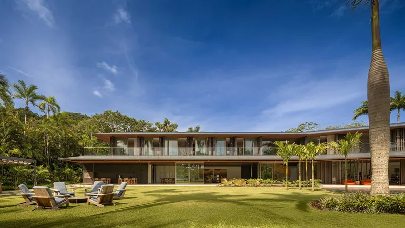 ART House by Jacobsen Arquitetura