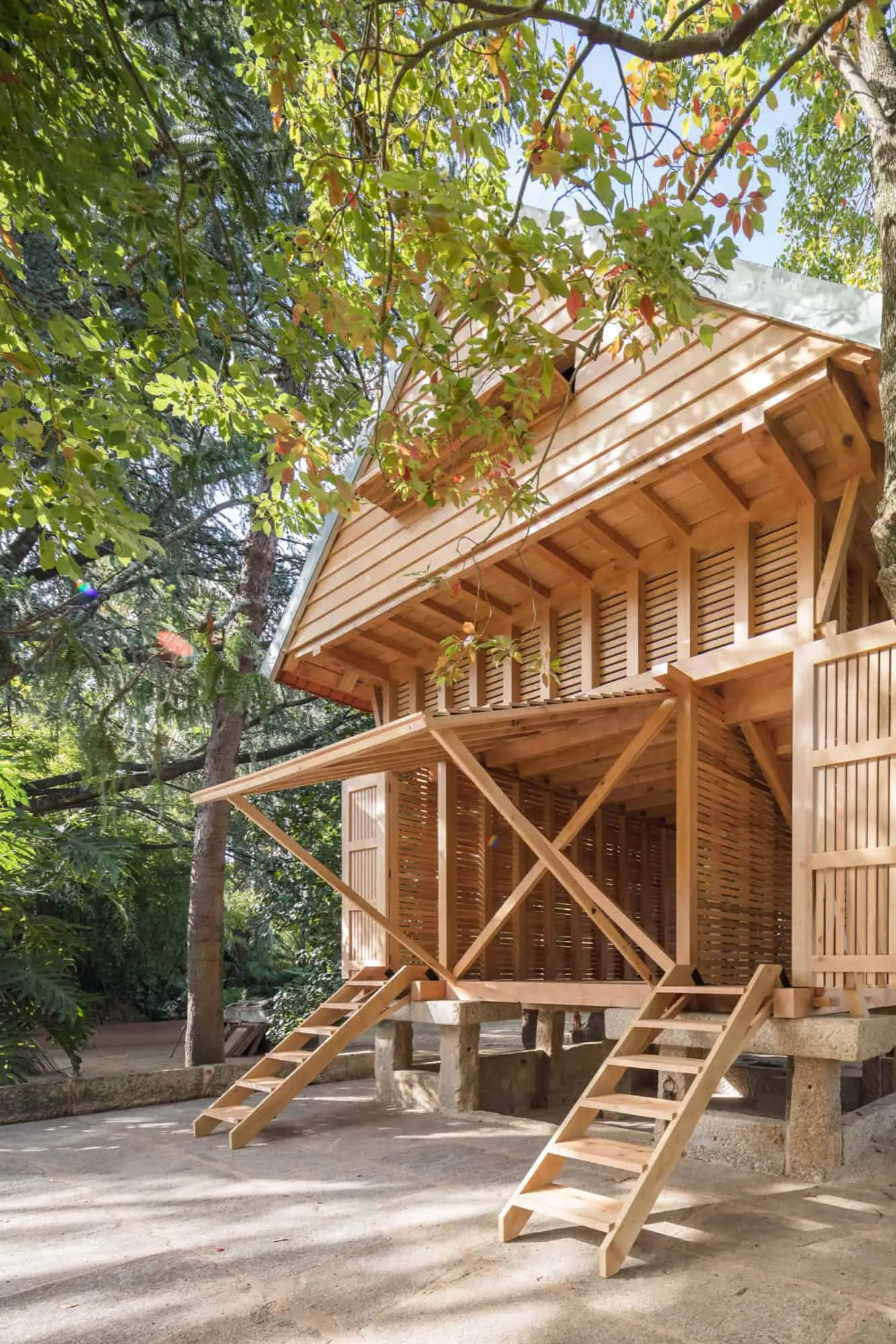 The Dovecote-Granary by Tiago do Vale Architects