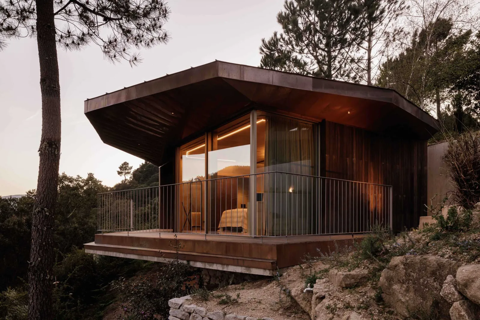 Douro Wood House by MJARC Arquitectos Associados