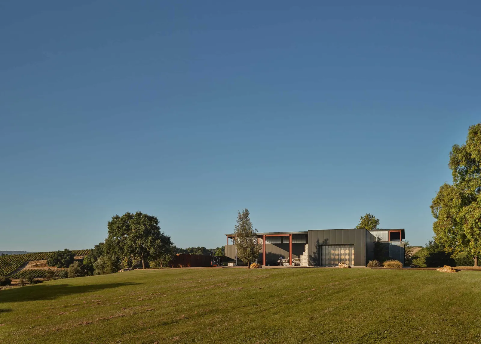 Fulldraw Winery by Clayton Korte