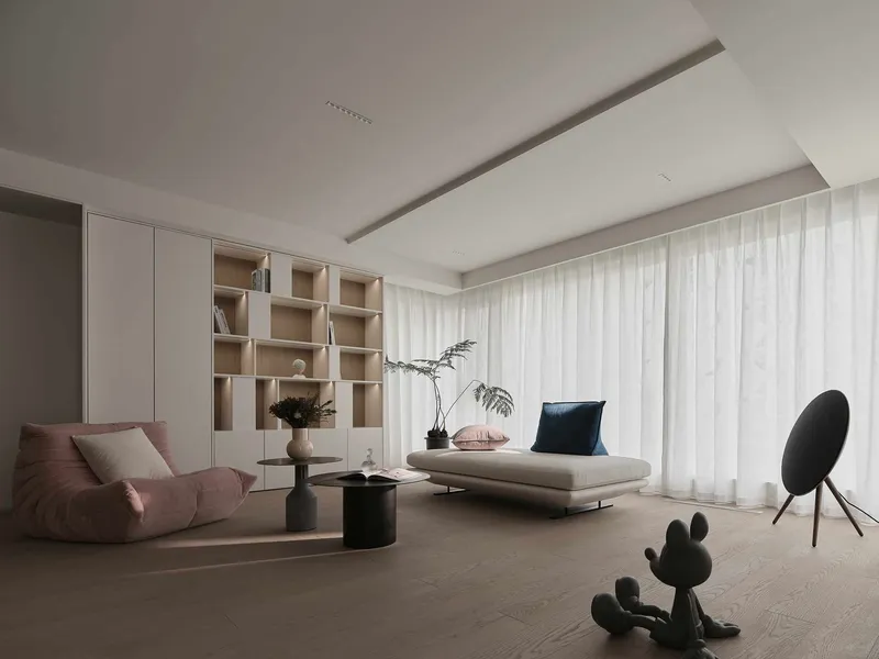 Gold City No.1 by NorthRock Design