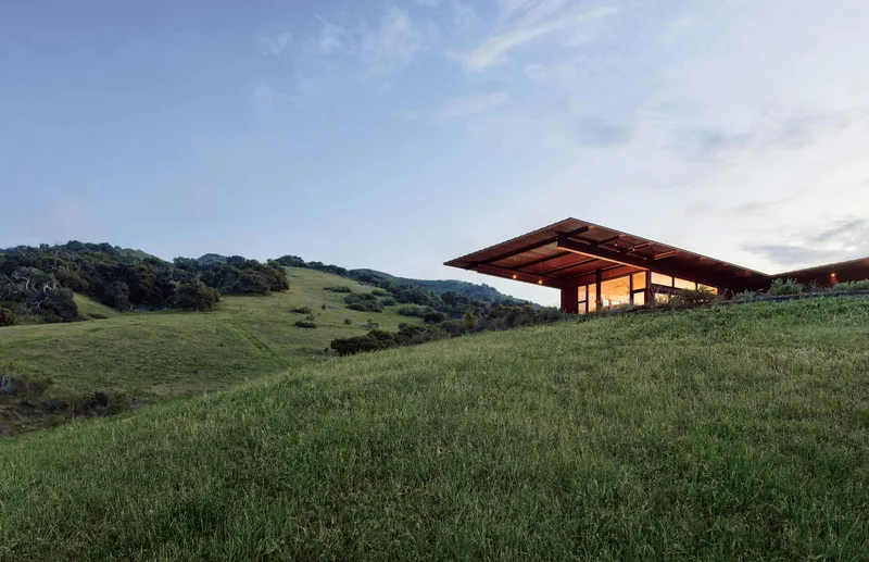 Vineyard Residence by Clayton Korte