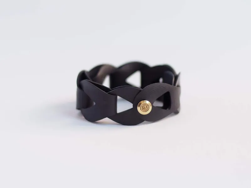 Eternal link – Made to change by by Frida EM