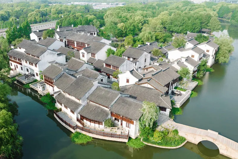 Wuxi Xuntang Ancient Town by AECOM Asia Company Limited