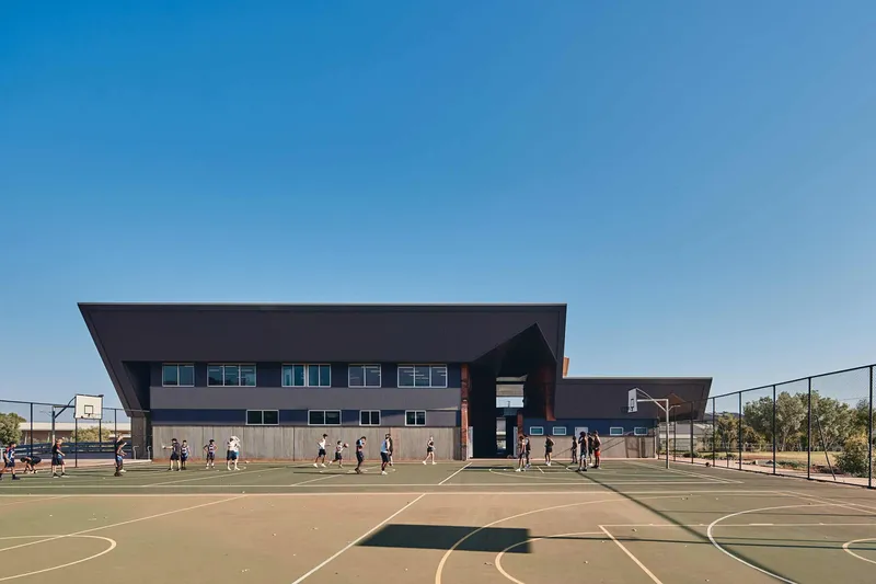 Karratha Senior High School Technologies Learning Area by iredale pedersen hook architects