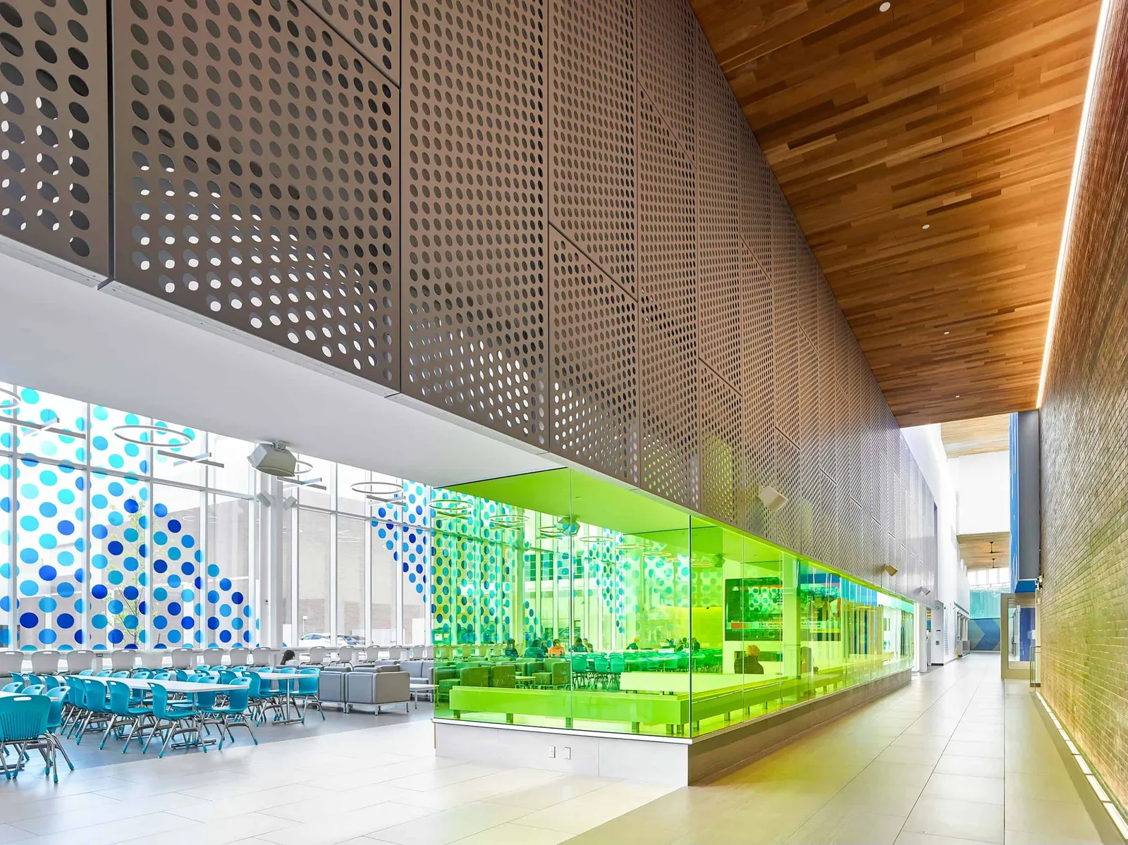 Niagara College Welland Student Commons by Gow Hastings Architects