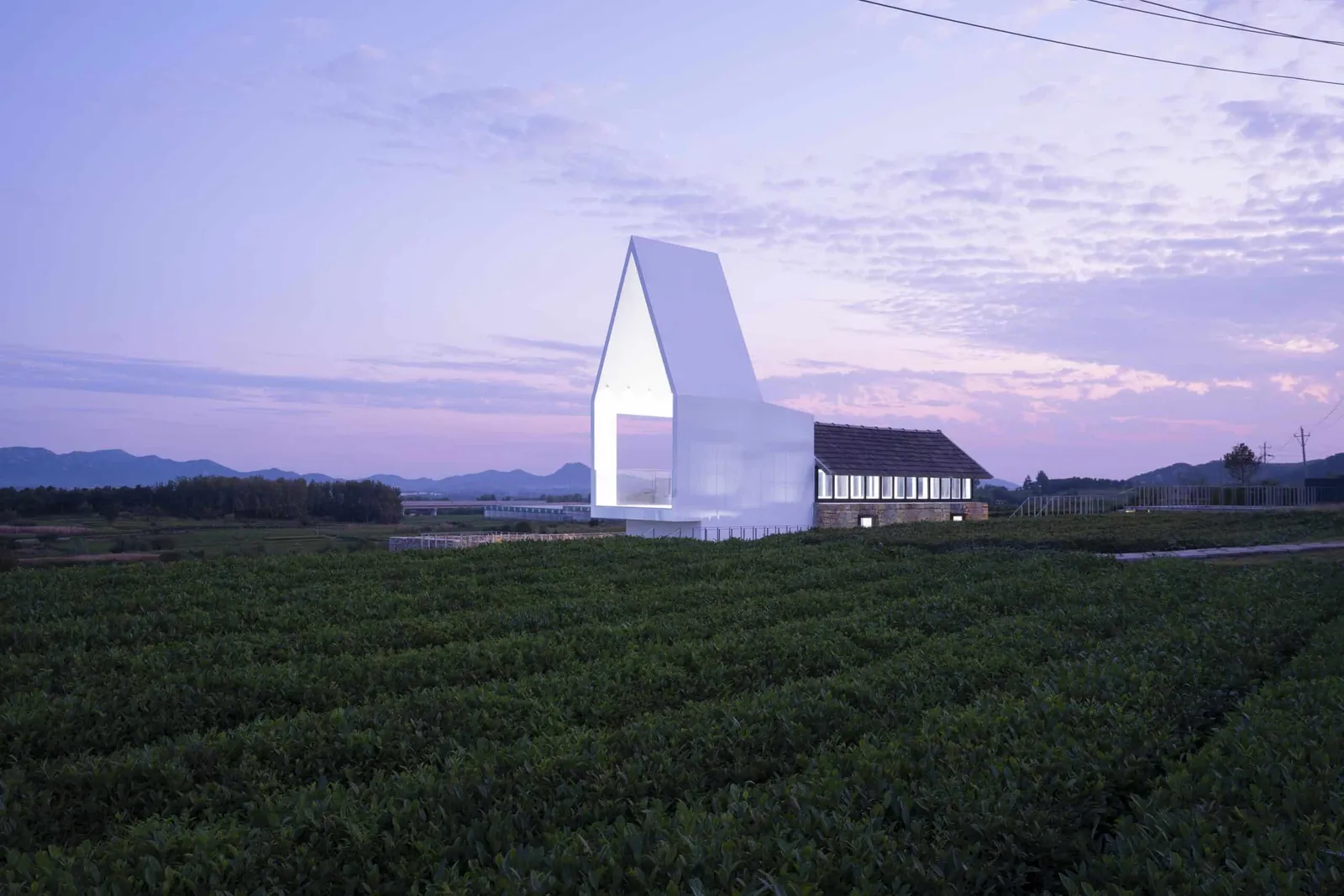 Watchman Teahouse by Guanzhuscape Design Studio