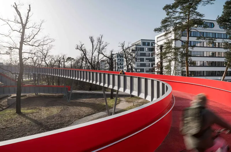 Cycle and Footbridge by Lars Gruber Architekturfotografie