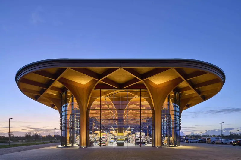 SuperHub Meerstad by De Zwarte Hond
