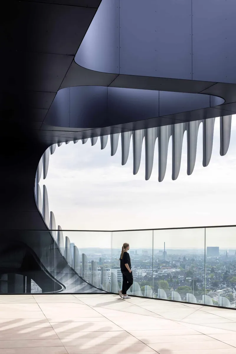 The Zipper by Lars Gruber Architekturfotografie
