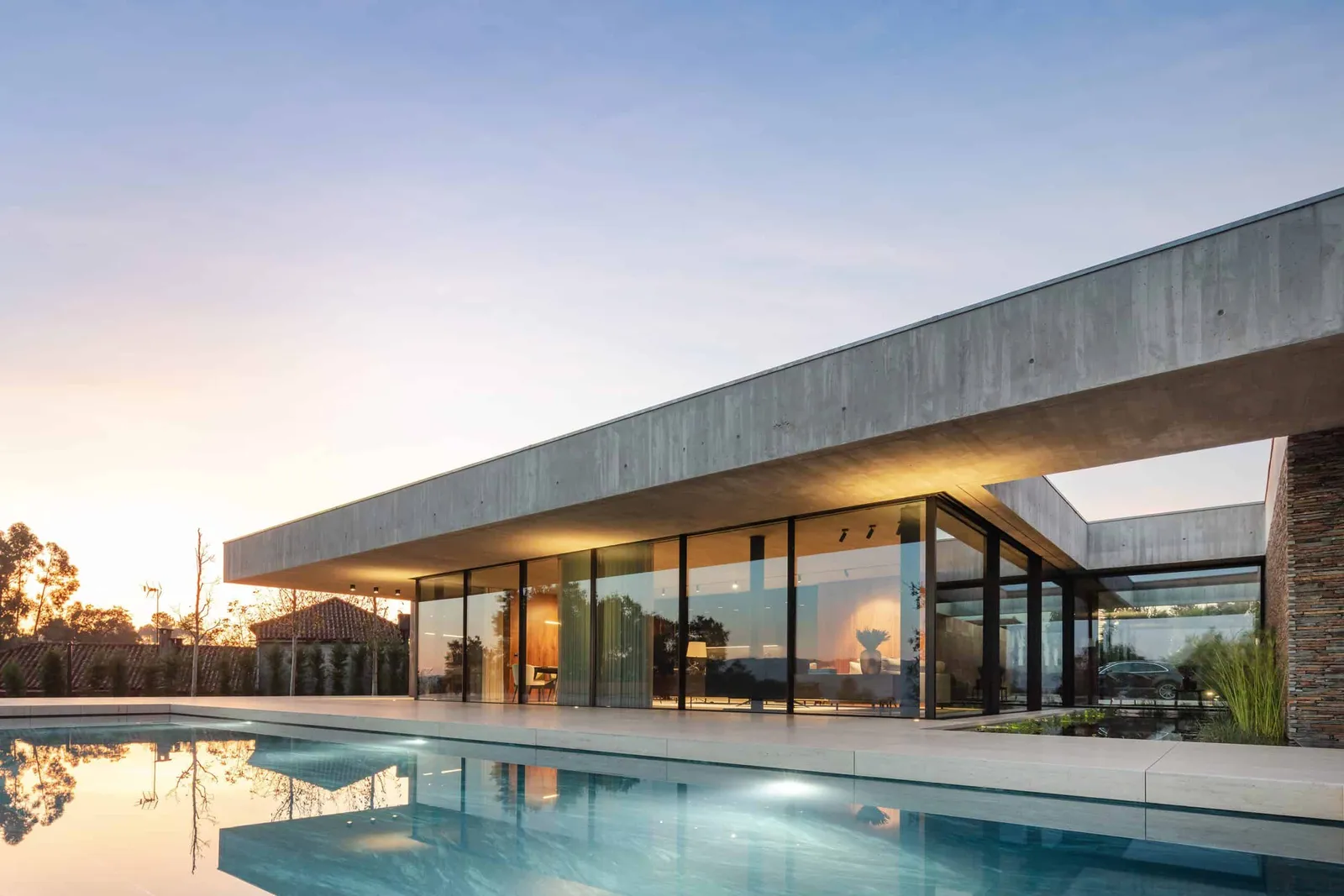 Cork Tree House by TRAMA Arquitetos