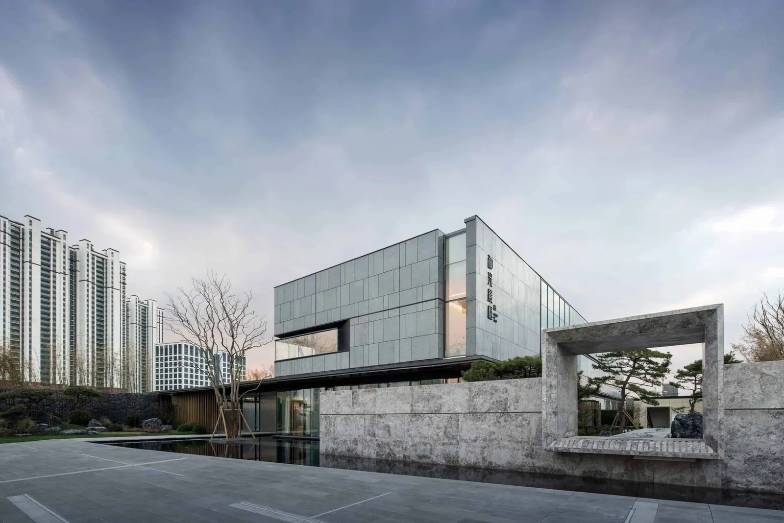 Poly Changzhou – Palace of Light by Shanghai PTArchitects