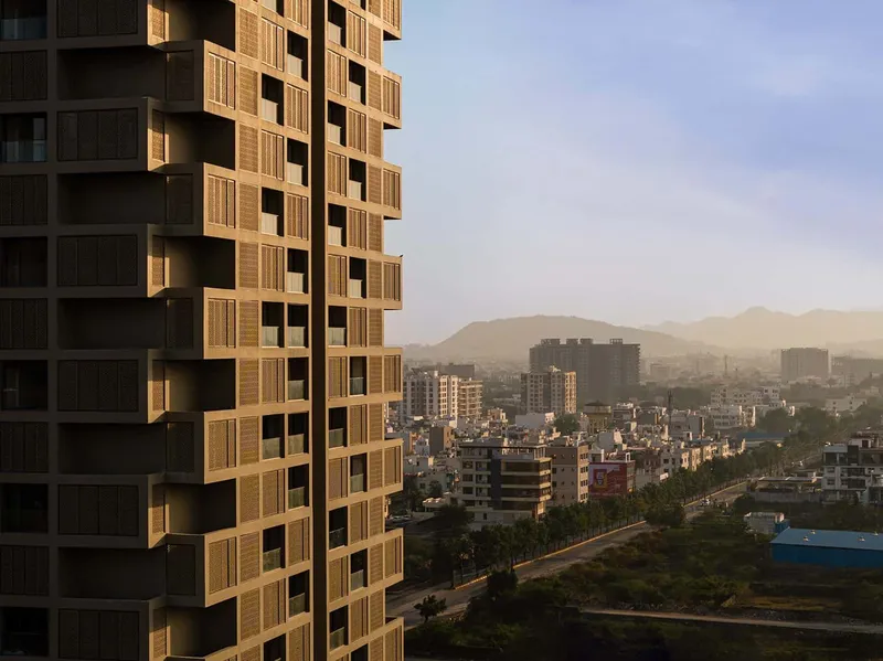 Screen 504 by Sanjay Puri Architects
