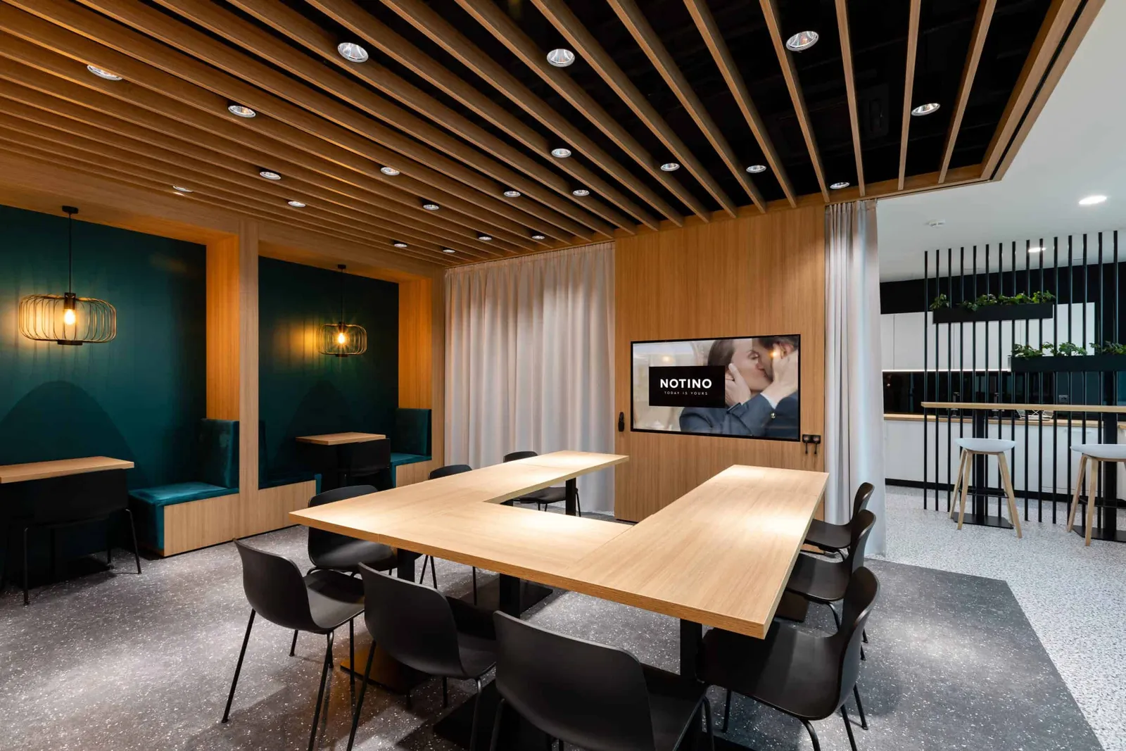 Notino Offices Extension by Kyzlink Architects