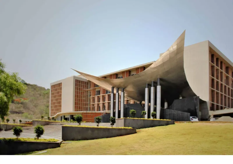 Symbiosis Hospital and Research Center, (SUHRC) by IMK Architects