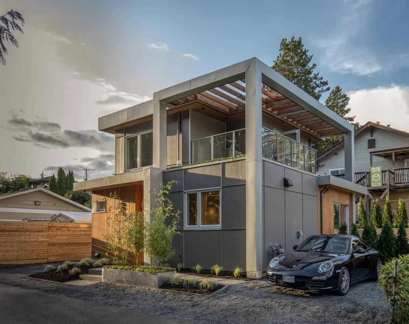 E 4th modCUBE by Synthesis Design Inc.