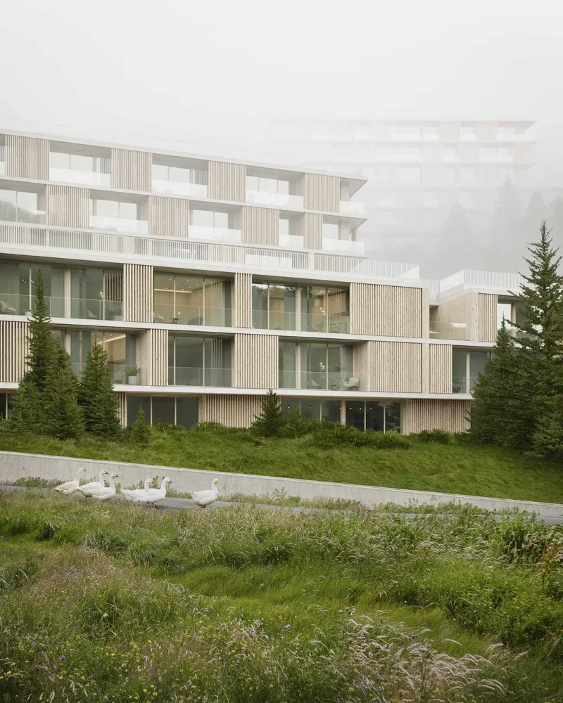 dilijan . parz blur by .ket bureau