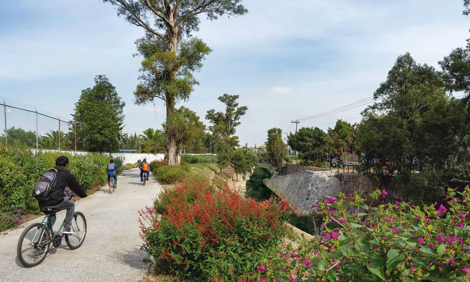 Canal Nacional by Gobierno de la Ciudad de México - Secretaría del Medio Ambiente & Sistema de Aguas de la Ciudad de México / SAREVICH S.A. De C.V.