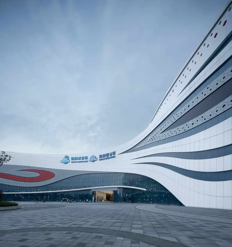 Chengdu Sunac Water and Snow Park by GDF LTD
