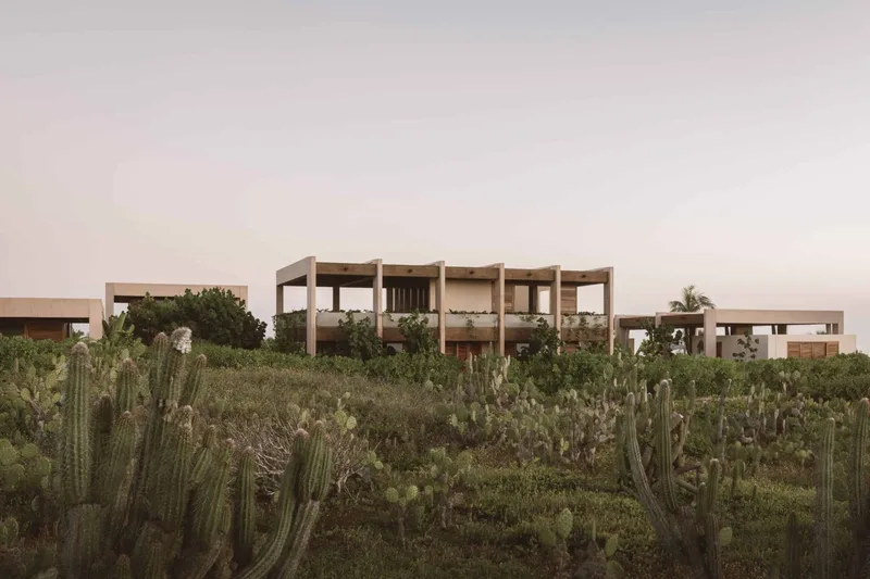 ONTO House by CRB Arquitectos