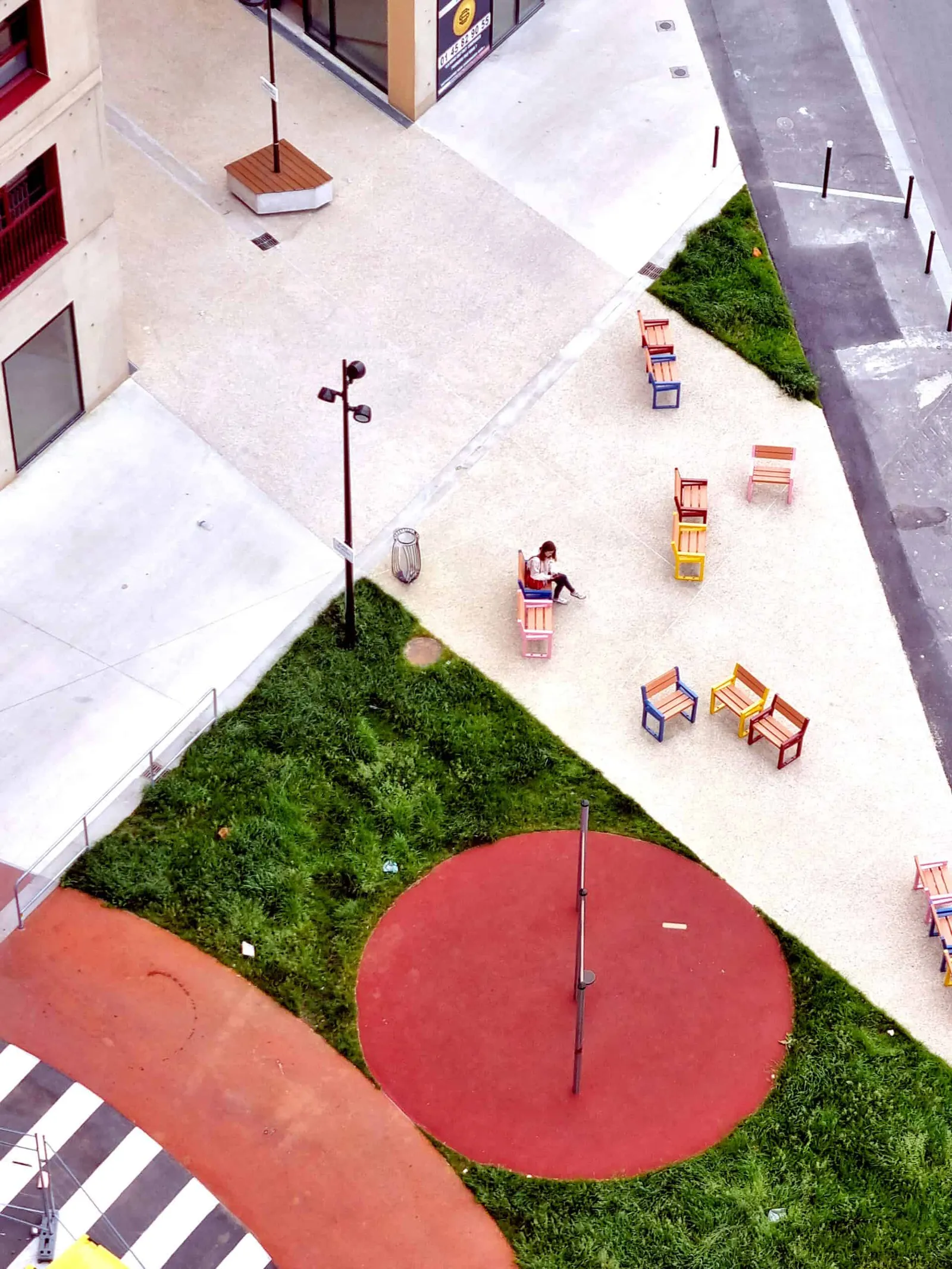 Lise Meitner Square, the square that was never meant to exist by BOARD (Bureau of Architecture, Research, and Design) in collaboration with STAR strategies + architecture