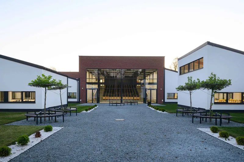 Primary School in Ruda Śląska by TKHolding Truszczyński&Kobierzewski