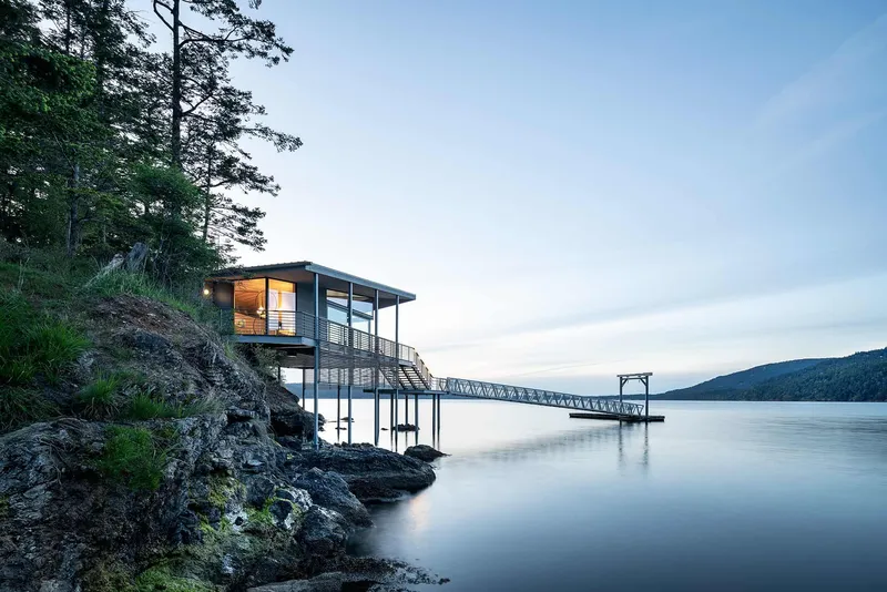 Boathouse by PBW Architects