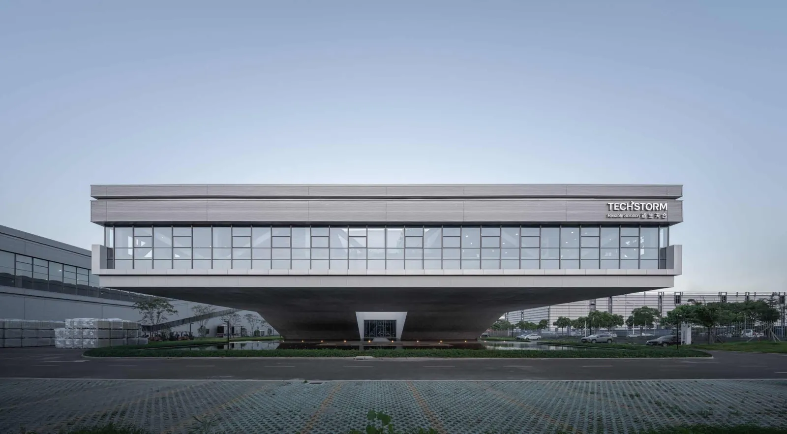 Techstorm Headquarter Industrial Park by DUTS Design