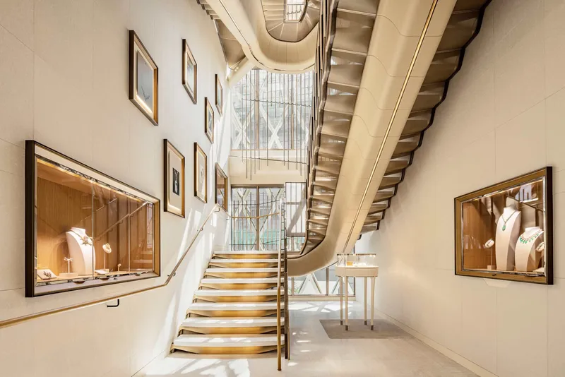 Van Cleef & Arpels’ Seoul Maison by Jouin Manku